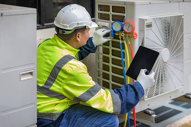 Professional Hvac technician working in Ridgeway, VA
